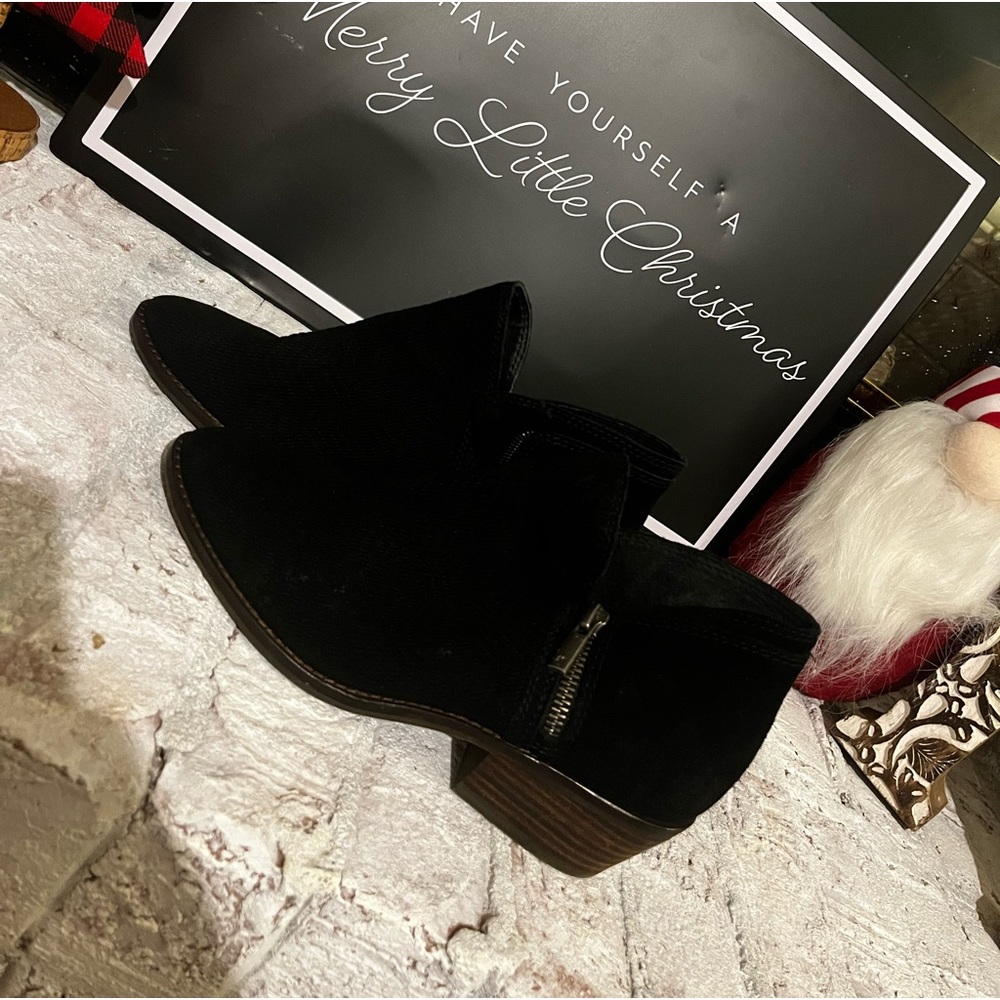 Lucky brand ankle boots